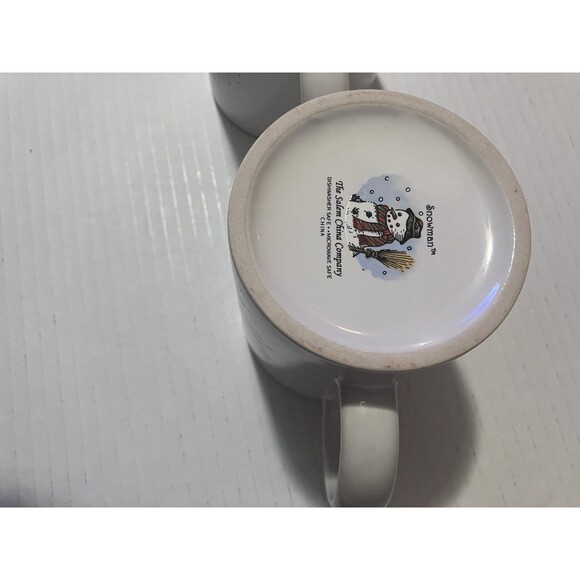 Set of Two Vintage Snowman by Salem China Christmas Holiday Red trim Mugs - Picture 13 of 15